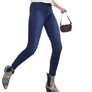 free people we the free miles away dark wash raw hem skinny jeans size 28